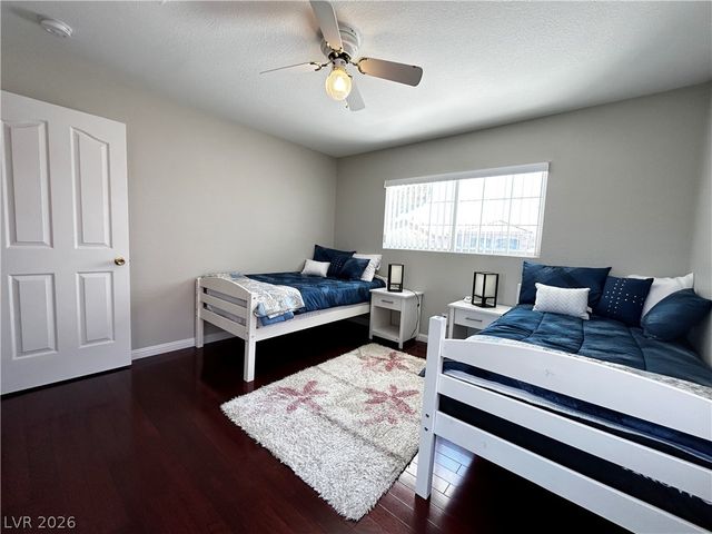 2013 Sedona Creek Circle, Las Vegas, NV 89128