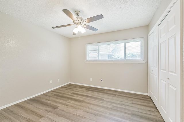 5646 Birchmont Drive 11, Houston, TX 77091