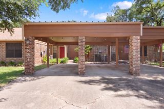 2837 Oakside Drive, Bryan, TX 77802