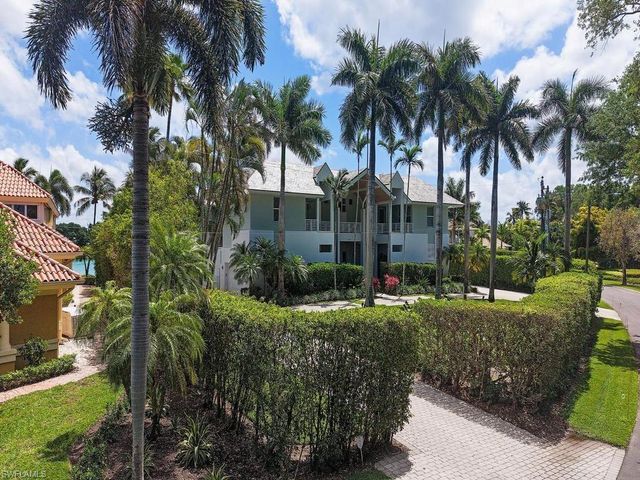 4253 Cutlass LN, Naples, FL 34102