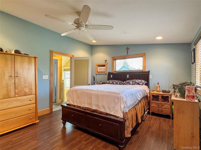 21 Maple Avenue, East Moriches, NY 11940