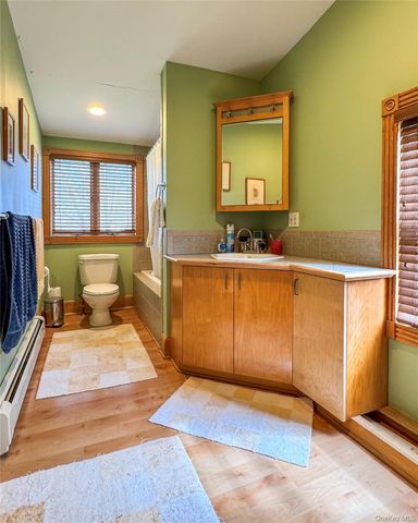 21 Maple Avenue, East Moriches, NY 11940
