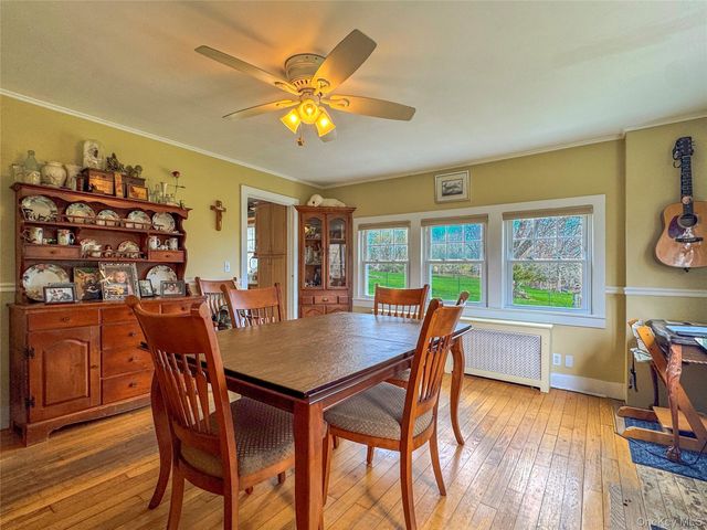 21 Maple Avenue, East Moriches, NY 11940