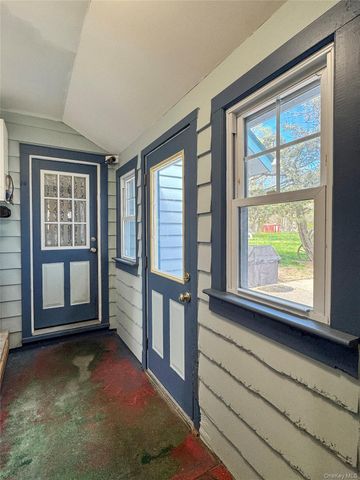 21 Maple Avenue, East Moriches, NY 11940