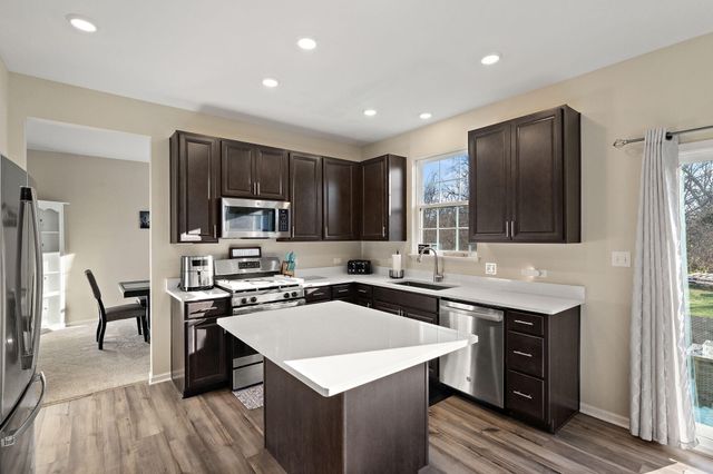 2165 E 111th Place, Crown Point, IN 46307