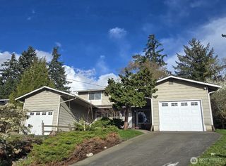 924 - 926 CRESTVIEW Lane, Mount Vernon, WA 98273