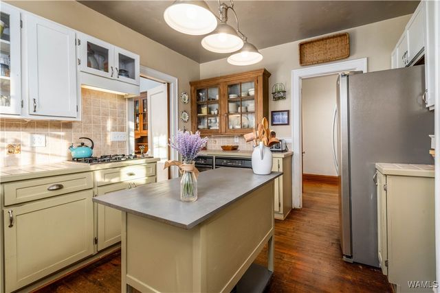 1601 13th, Tuscaloosa, AL 35401