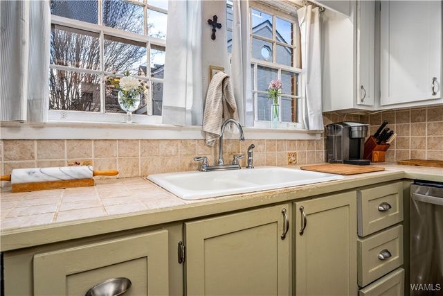 1601 13th, Tuscaloosa, AL 35401