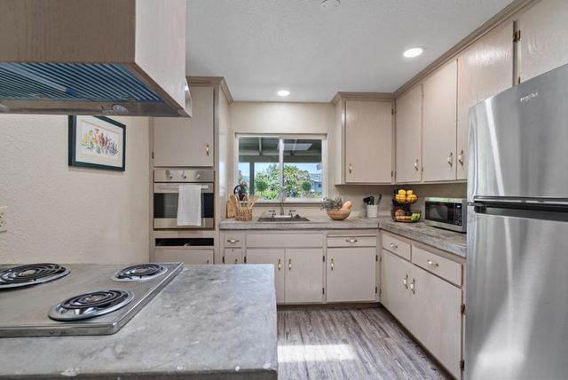 1041 November Drive, Cupertino, CA 95014