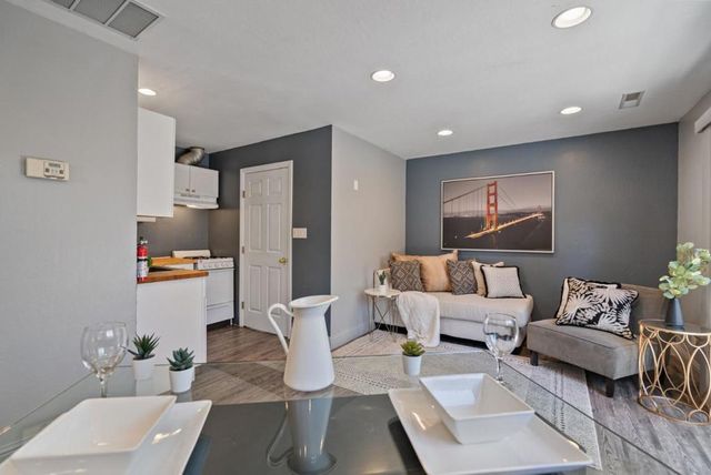 1041 November Drive, Cupertino, CA 95014
