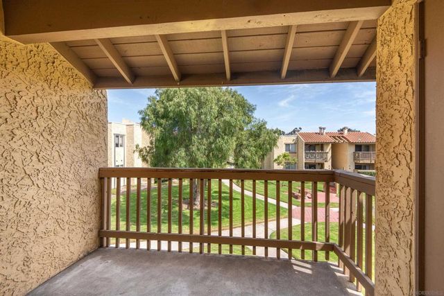 2980 Alta View Dr 202, San Diego, CA 92139