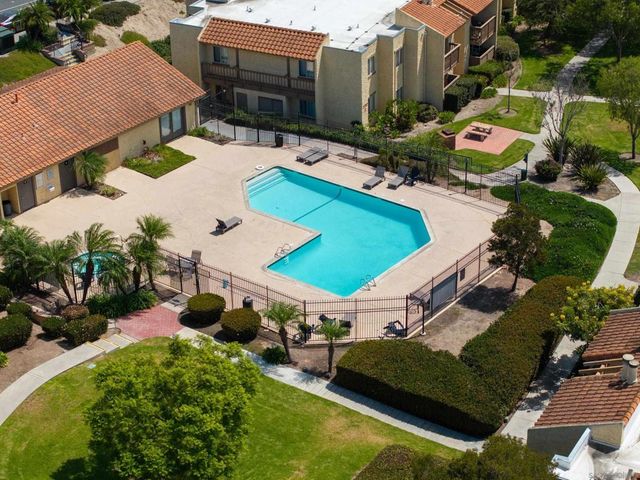 2980 Alta View Dr 202, San Diego, CA 92139