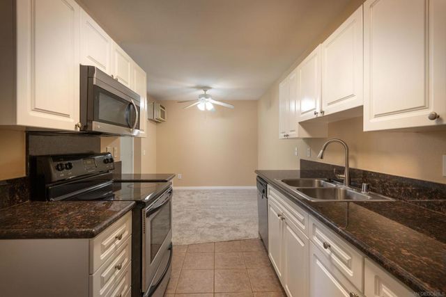 2980 Alta View Dr 202, San Diego, CA 92139