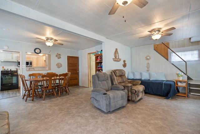 8532 E Wesley Lane, North Webster, IN 46555