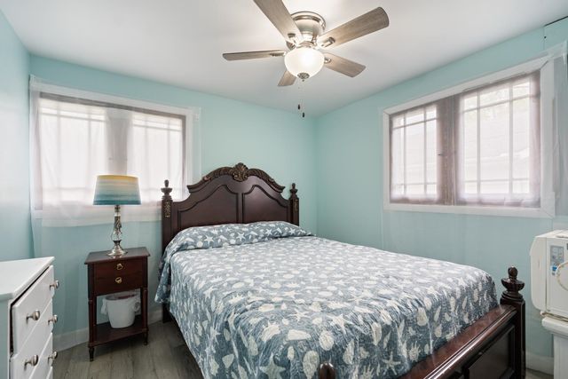 8532 E Wesley Lane, North Webster, IN 46555