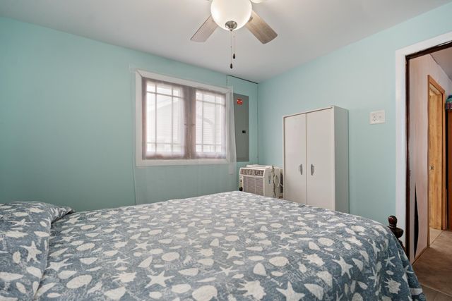 8532 E Wesley Lane, North Webster, IN 46555