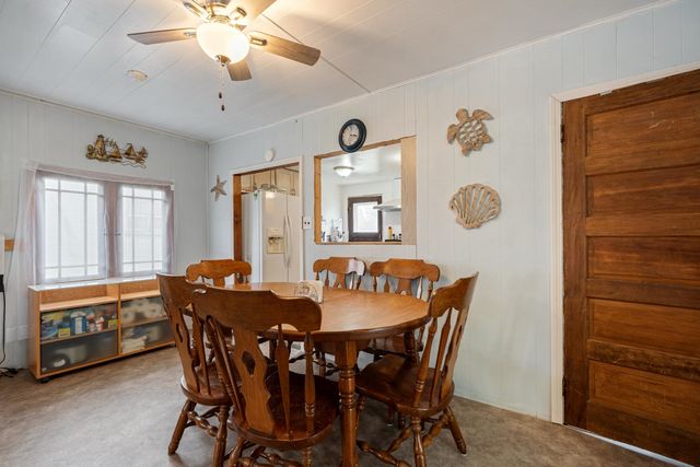8532 E Wesley Lane, North Webster, IN 46555