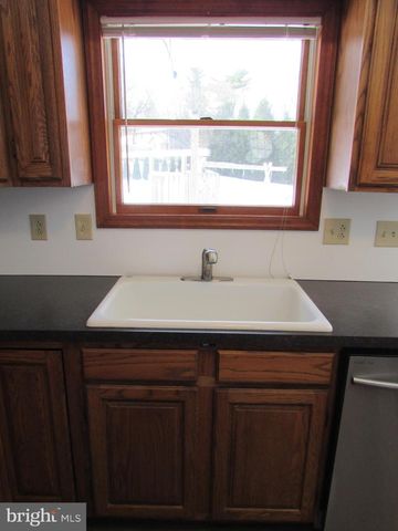 346 LUTZ LN, Port Matilda, PA 16870