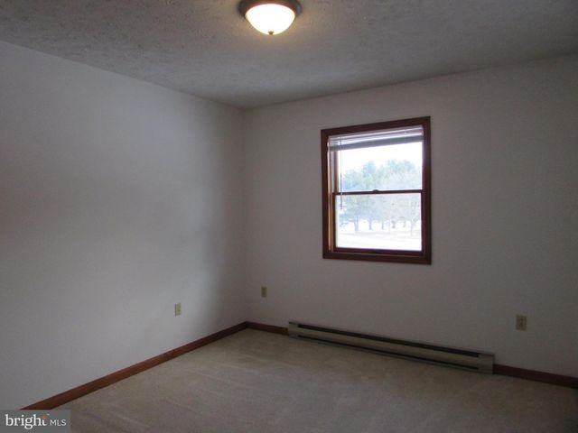 346 LUTZ LN, Port Matilda, PA 16870