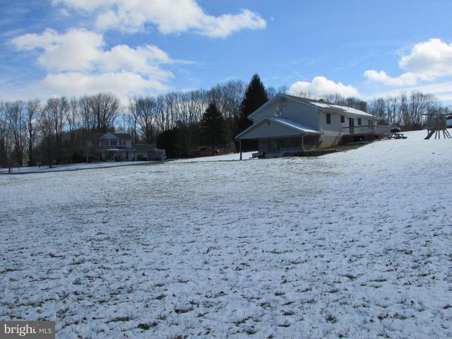 346 LUTZ LN, Port Matilda, PA 16870