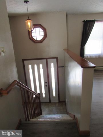 346 LUTZ LN, Port Matilda, PA 16870