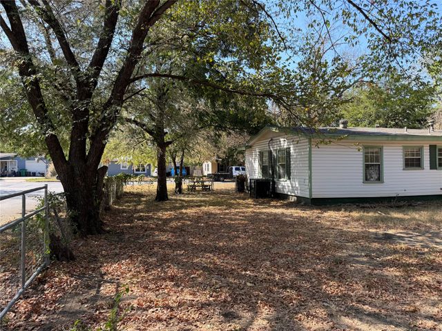 4209 Monna Street, Haltom City, TX 76117