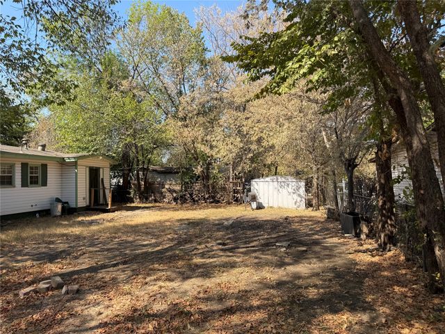 4209 Monna Street, Haltom City, TX 76117