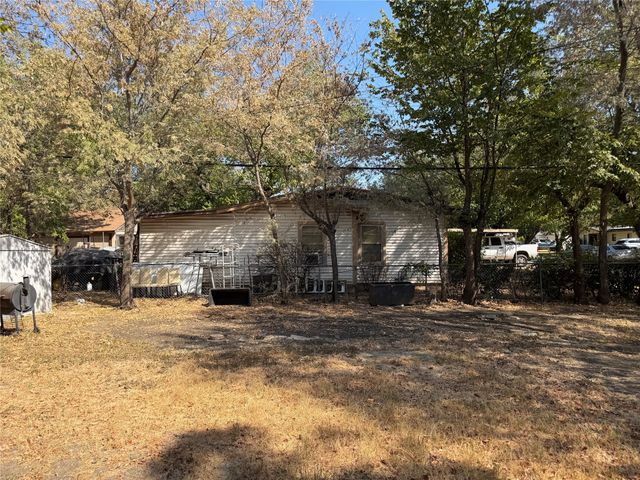 4209 Monna Street, Haltom City, TX 76117