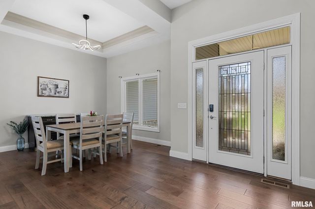 10 The Elms Lane, Springfield, IL 62712