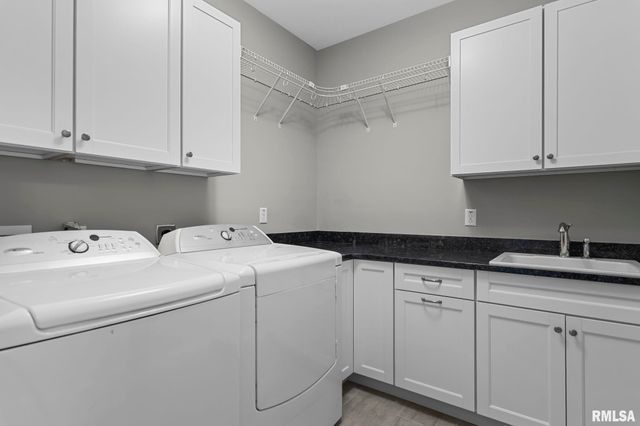 10 The Elms Lane, Springfield, IL 62712