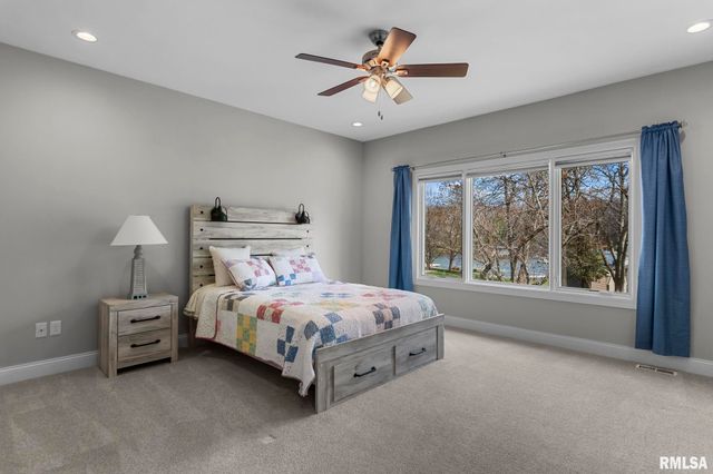 10 The Elms Lane, Springfield, IL 62712