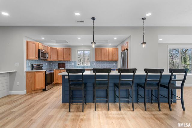 10 The Elms Lane, Springfield, IL 62712