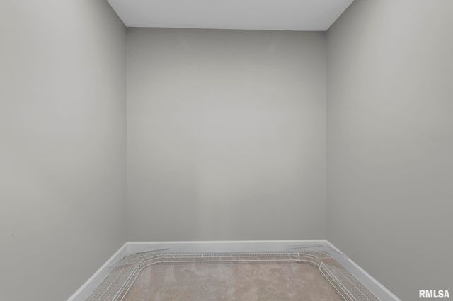 10 The Elms Lane, Springfield, IL 62712