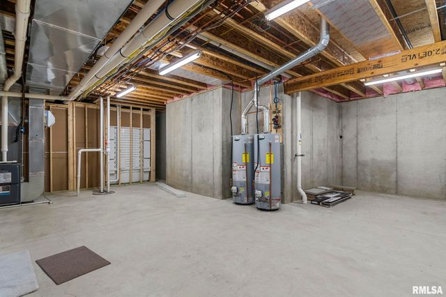 10 The Elms Lane, Springfield, IL 62712