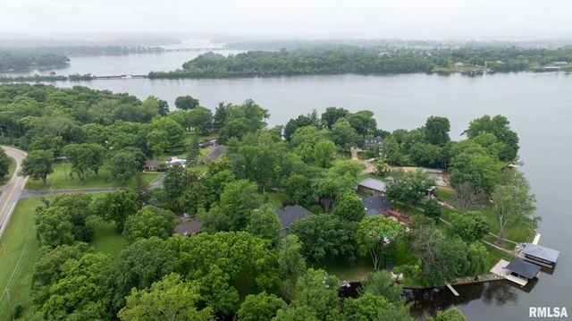 10 The Elms Lane, Springfield, IL 62712