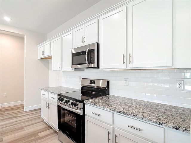 2843 S CHAMBERLAIN BOULEVARD, North Port, FL 34286