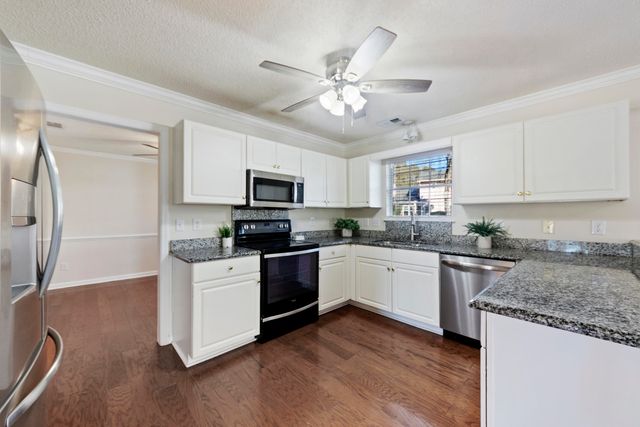 110 Bristol Lane, Goose Creek, SC 29445