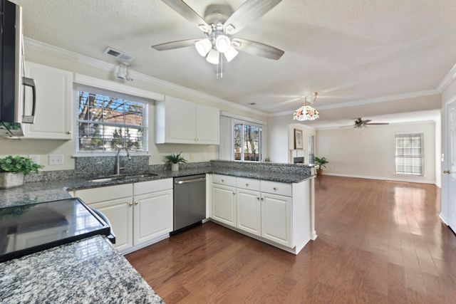 110 Bristol Lane, Goose Creek, SC 29445