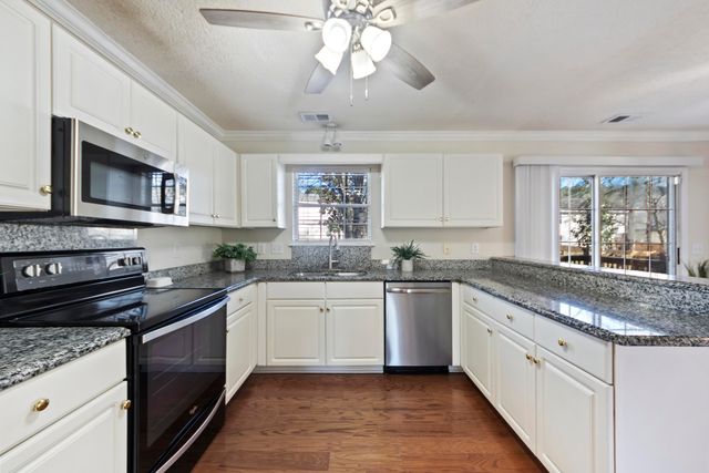 110 Bristol Lane, Goose Creek, SC 29445