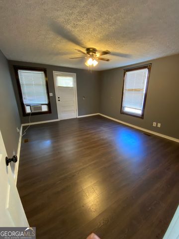 140 Line Street, Buford, GA 30518