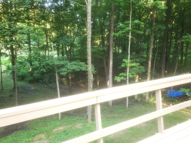 24975 Coshocton Road, Howard, OH 43028