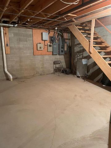 24975 Coshocton Road, Howard, OH 43028