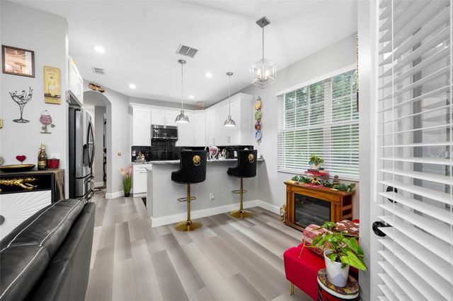 10302 STONE MOSS AVENUE, Tampa, FL 33647