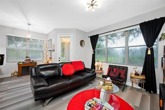 10302 STONE MOSS AVENUE, Tampa, FL 33647
