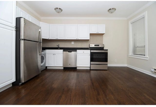 3345 N Marshfield Avenue 307, Chicago, IL 60657