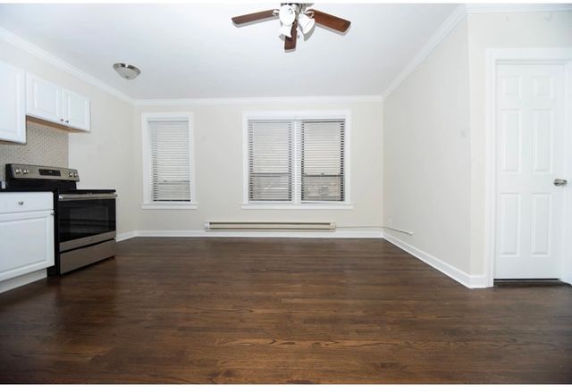 3345 N Marshfield Avenue 307, Chicago, IL 60657