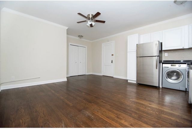 3345 N Marshfield Avenue 307, Chicago, IL 60657