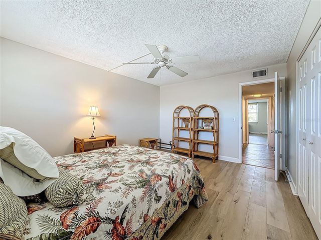 7401 BAY ISLAND DRIVE S 232, South Pasadena, FL 33707