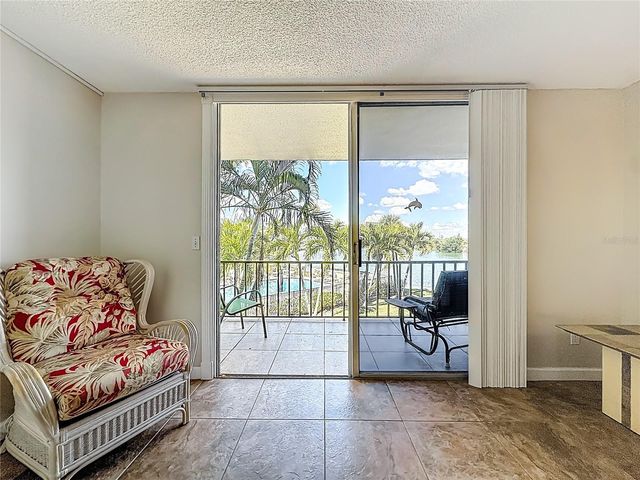 7401 BAY ISLAND DRIVE S 232, South Pasadena, FL 33707