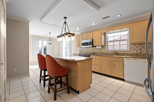 6691 Hickory Manor Circle, Chattanooga, TN 37421